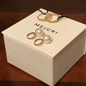 Mejuri 14k Gold Pearl